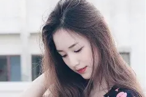 谢娜彻底塌房！这次张杰也救不了她